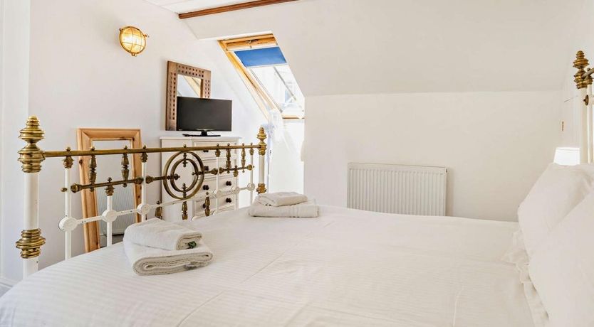 Photo of 1 Bed in New Quay