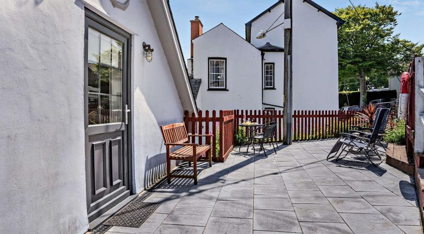 Photo of 1 Bed in New Quay