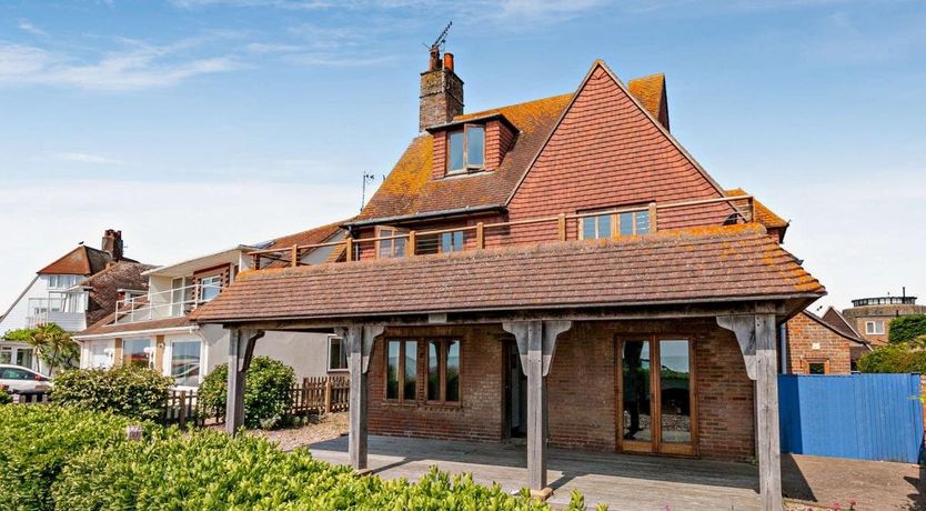 Photo of 4 Bed in Pevensey Bay