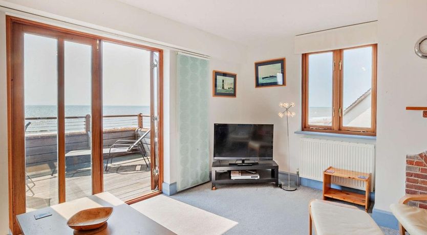 Photo of 4 Bed in Pevensey Bay