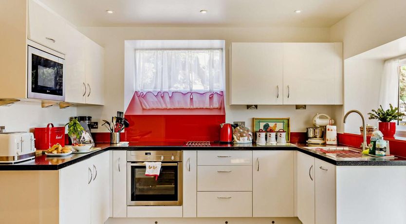 Photo of 2 Bed in Macclesfield