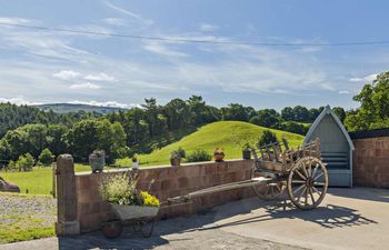 2 Bed in Macclesfield Holiday Cottage