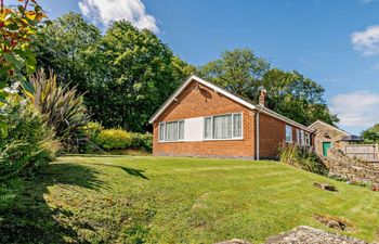 Bungalow in Derbyshire Holiday Cottage