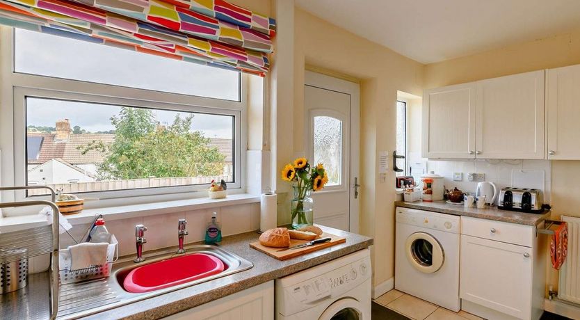 Photo of 2 Bed in Sawmills