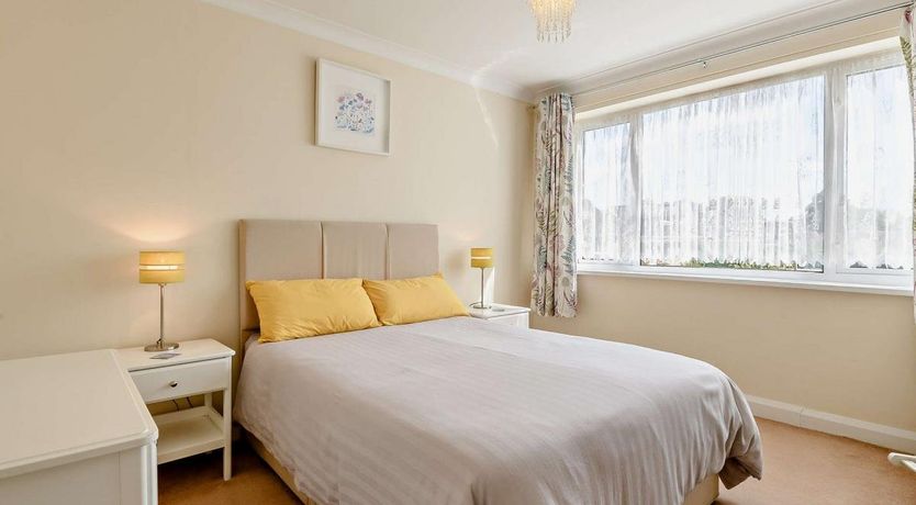 Photo of 2 Bed in Sawmills