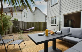 3 Bed in Camber Holiday Cottage