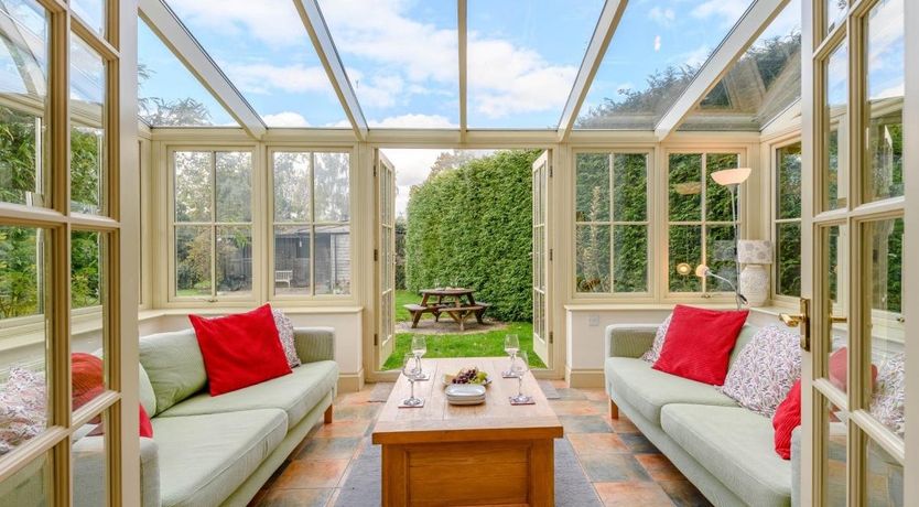 Photo of 5 Bed in Godshill