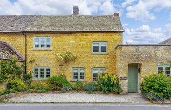 in Bourton-on-the-Water (46677) Holiday Cottage