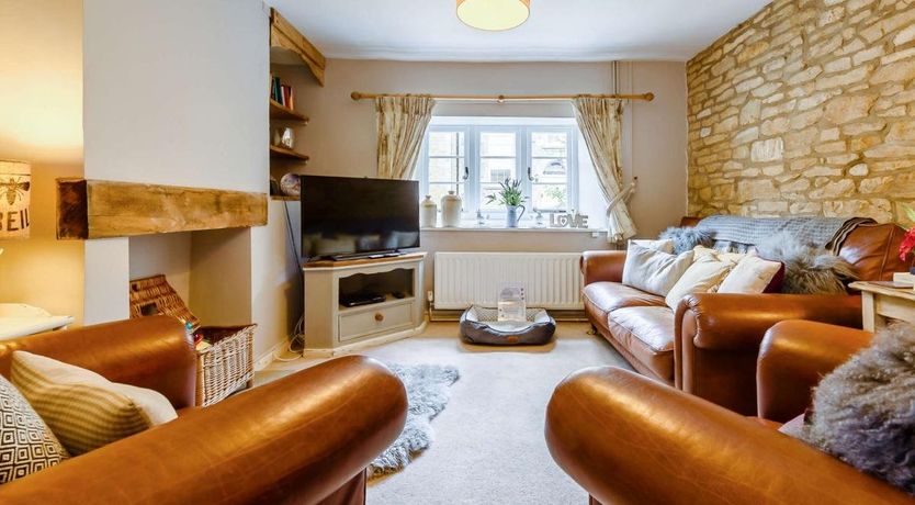 Photo of 2 Bed in Bourton-on-the-Water