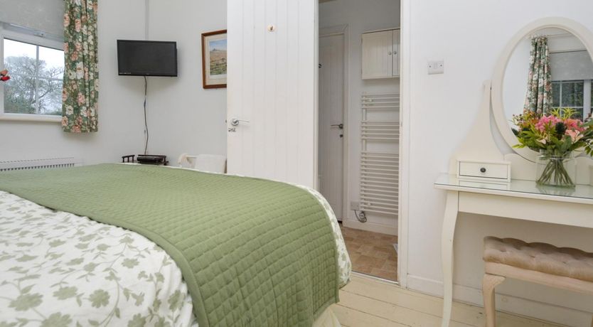 Photo of 2 Bed in Newton Abbot