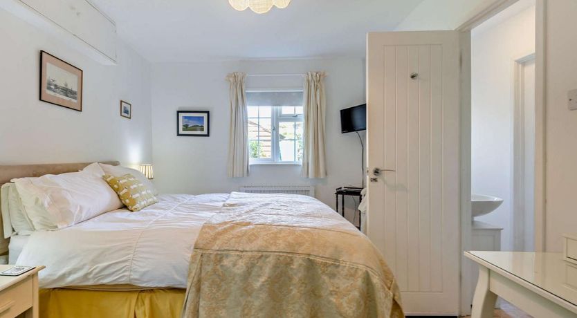 Photo of 2 Bed in Haytor