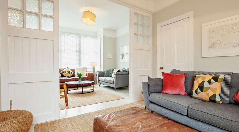 Photo of 5 Bed in Pevensey Bay