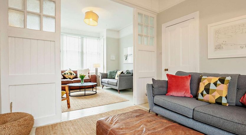 Photo of 5 Bed in Pevensey Bay