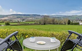 Photo of in Axminster  (45096)