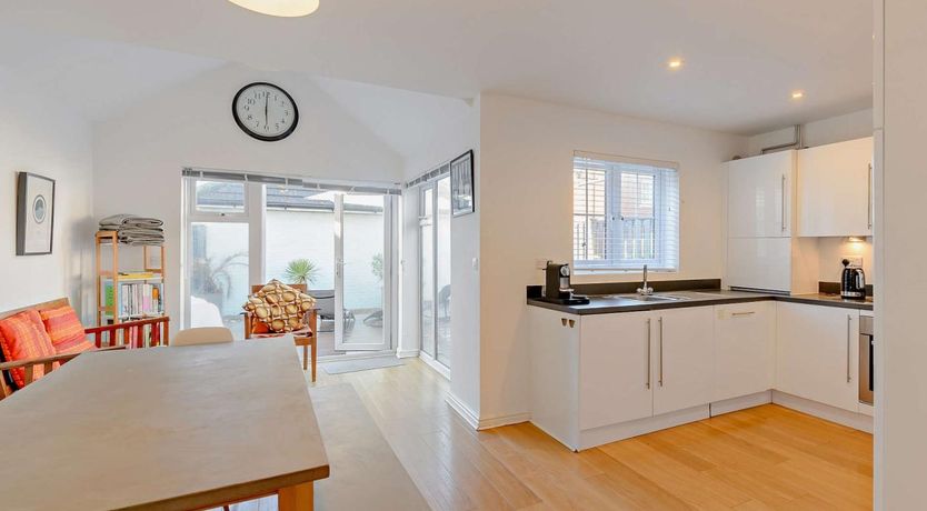 Photo of 3 Bed in Camber