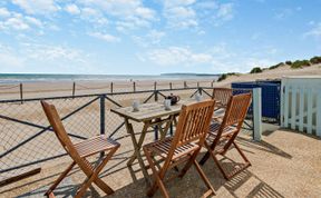 Photo of 3 Bed in Camber