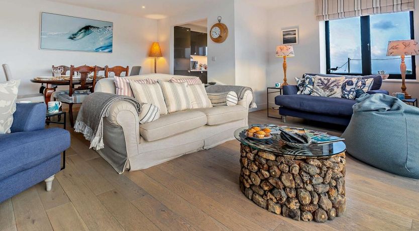 Photo of 2 Bed in Ruan Minor