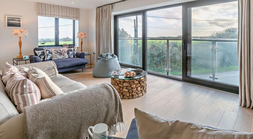 Photo of 2 Bed in Ruan Minor