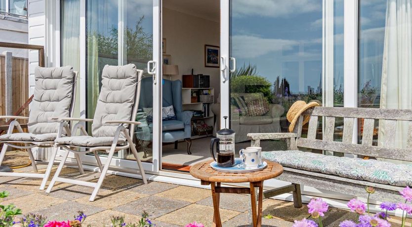 Photo of 3 Bed in Pevensey Bay