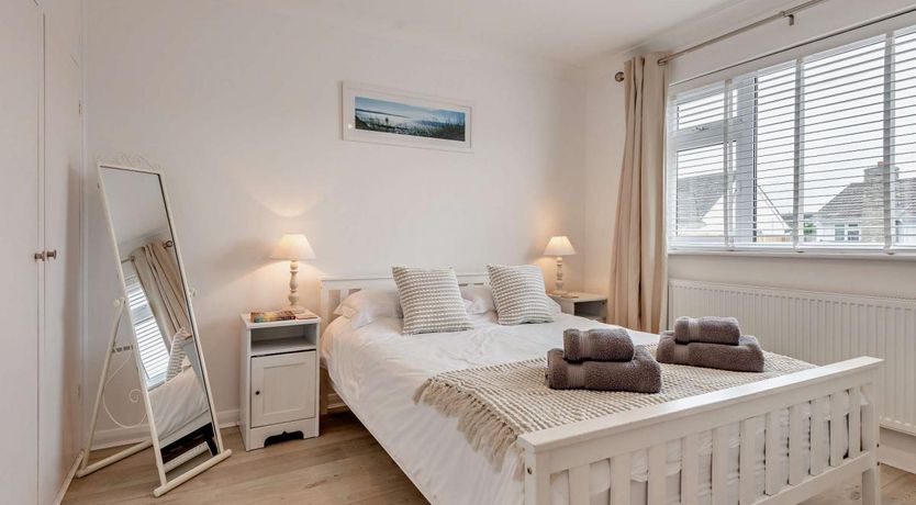 Photo of 3 Bed in Mudeford