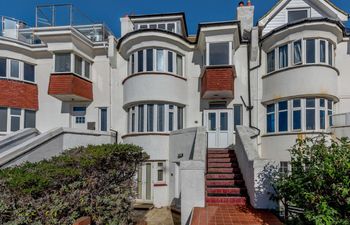 3 Bed in Bexhill On Sea Apartment