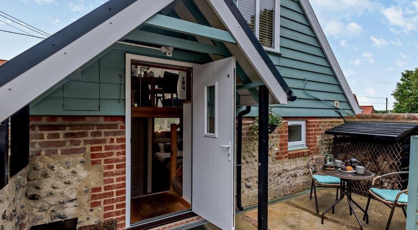 Photo of 1 Bed in Paston