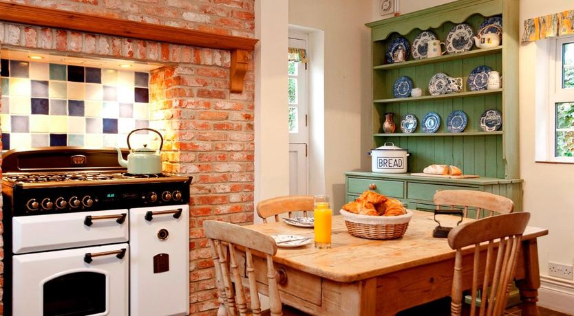 Photo of 3 Bed in Lymington