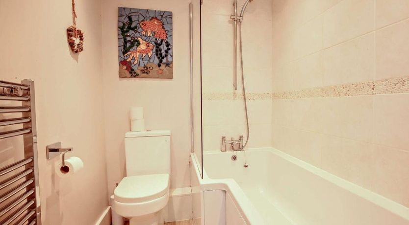 Photo of 2 Bed in Pevensey Bay