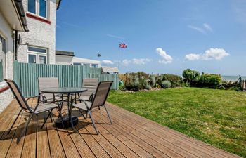 2 Bed in Pevensey Holiday Cottage