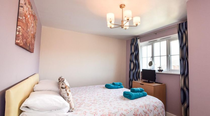 Photo of 4 Bed in Camber