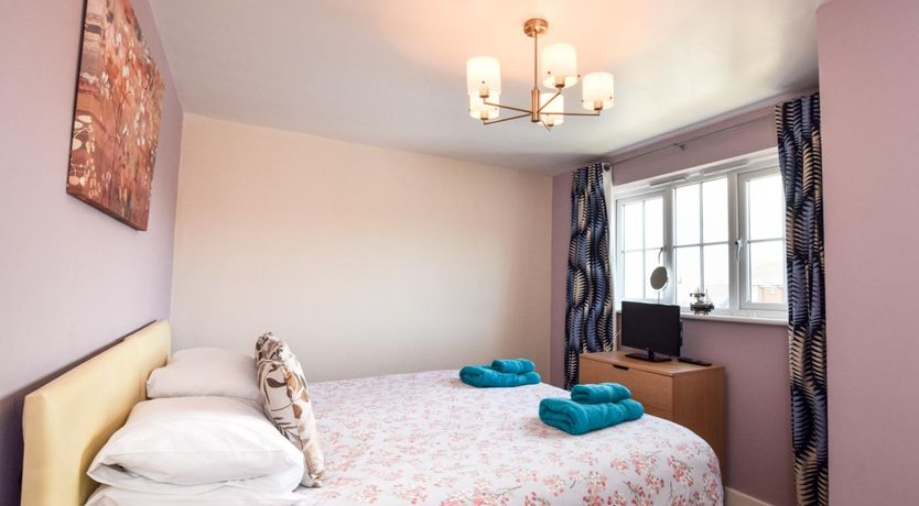 Photo of 4 Bed in Camber