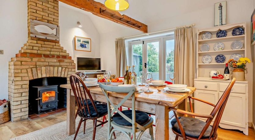 Photo of 3 Bed in Beaulieu