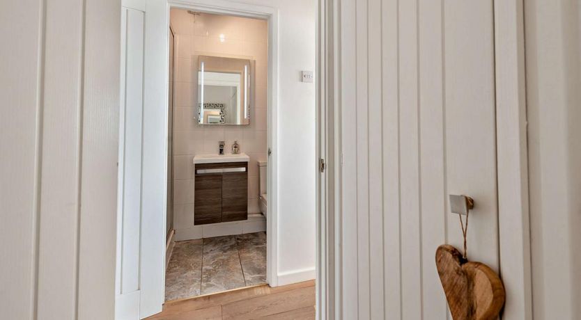 Photo of 1 Bed in Saundersfoot