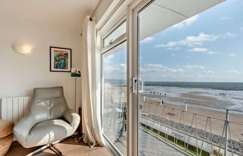 in Saundersfoot (48140) Apartment