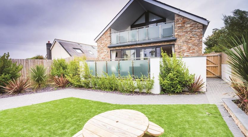 Photo of 2 Bed in Westward Ho