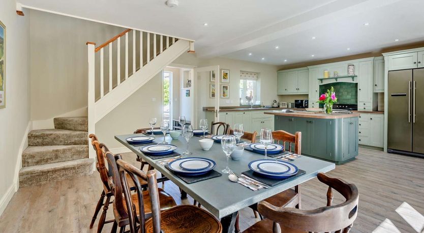 Photo of 4 Bed in Matlock