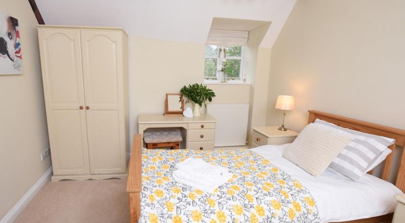 Photo of 2 Bed in Stow on the Wold