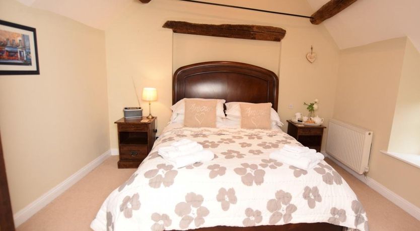 Photo of 2 Bed in Stow on the Wold