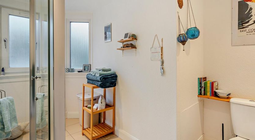 Photo of 1 Bed in Kinghorn