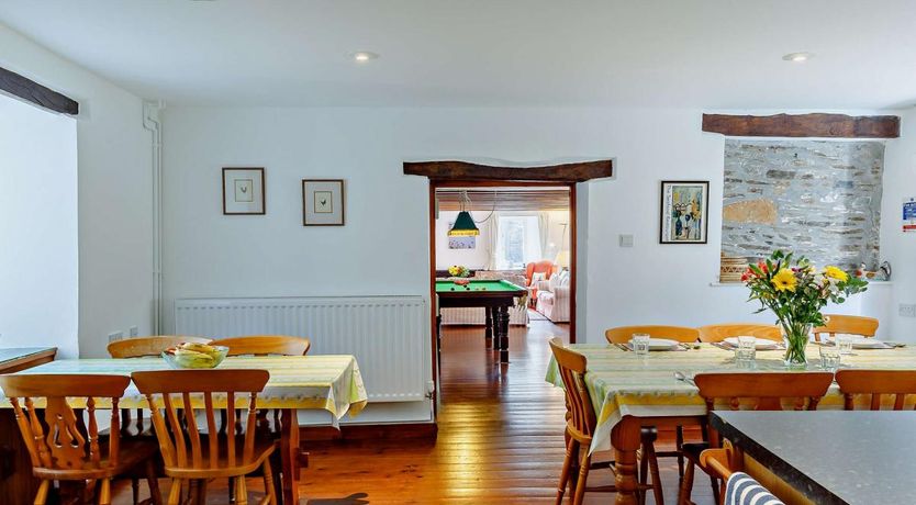 Photo of 4 Bed in Liskeard