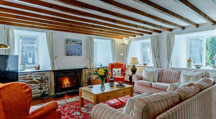 Photo of 4 Bed in Liskeard