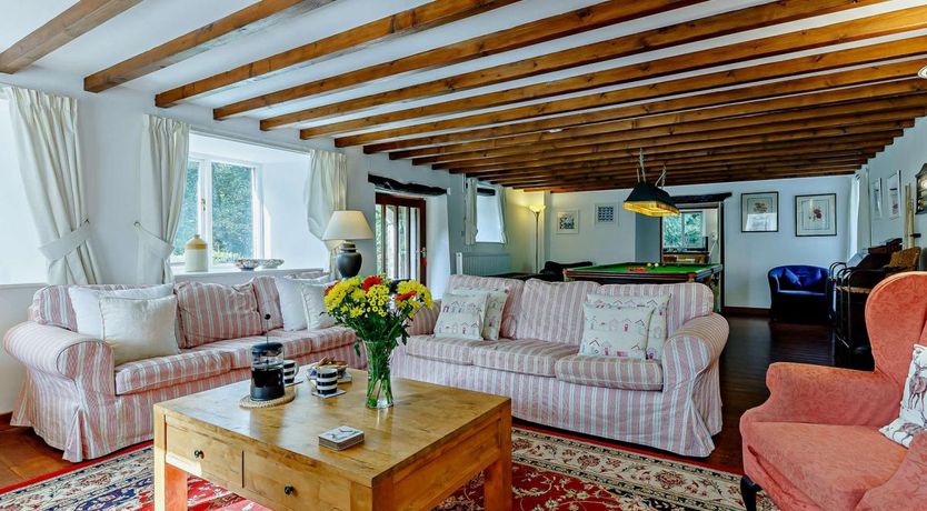 Photo of 4 Bed in Liskeard