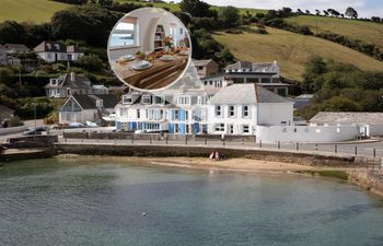 4 Bed in St. Austell Holiday Cottage