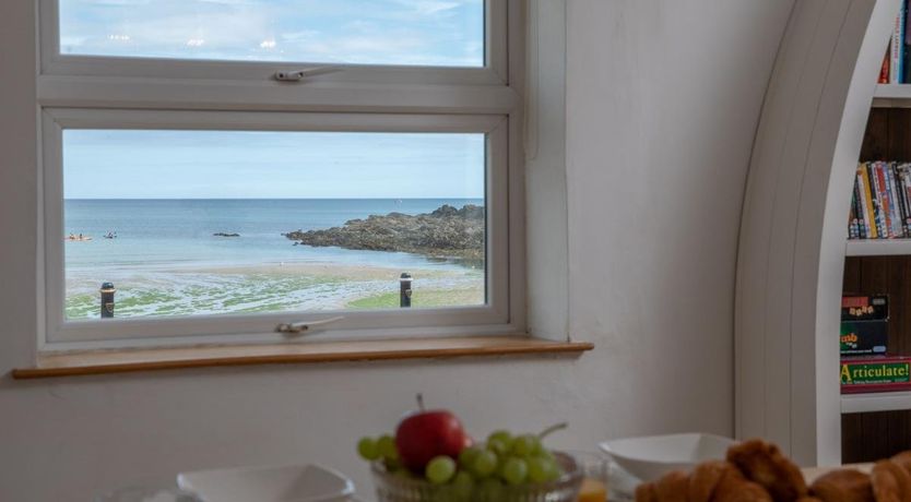 Photo of 4 Bed in Portmellon