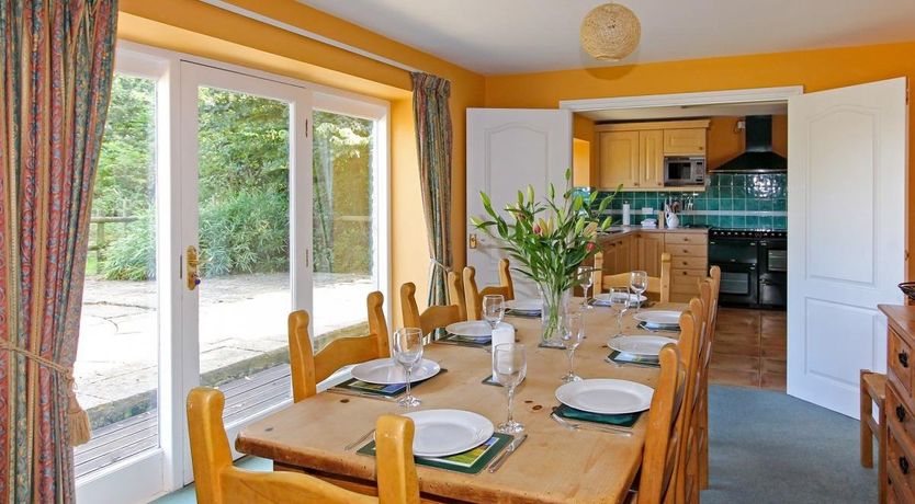 Photo of 4 Bed in Cote