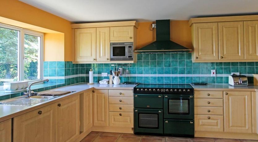 Photo of 4 Bed in Cote