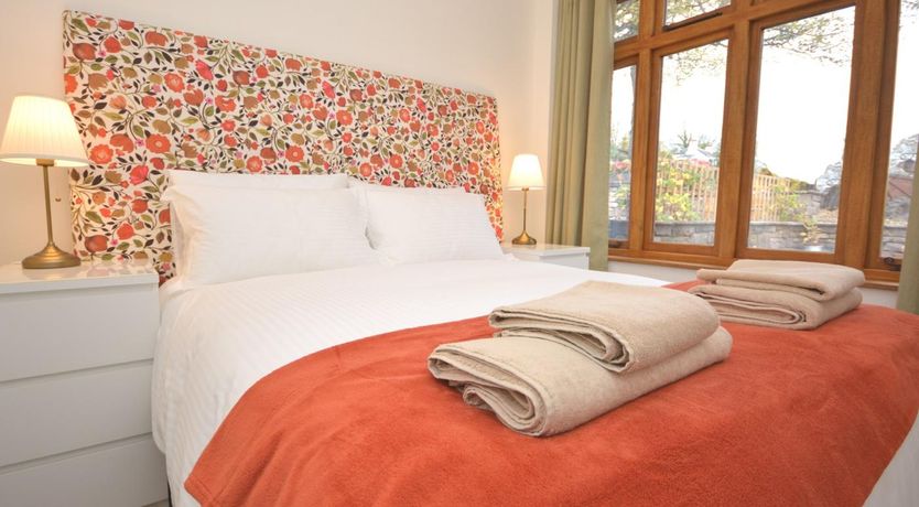 Photo of 1 Bed in Abergavenny