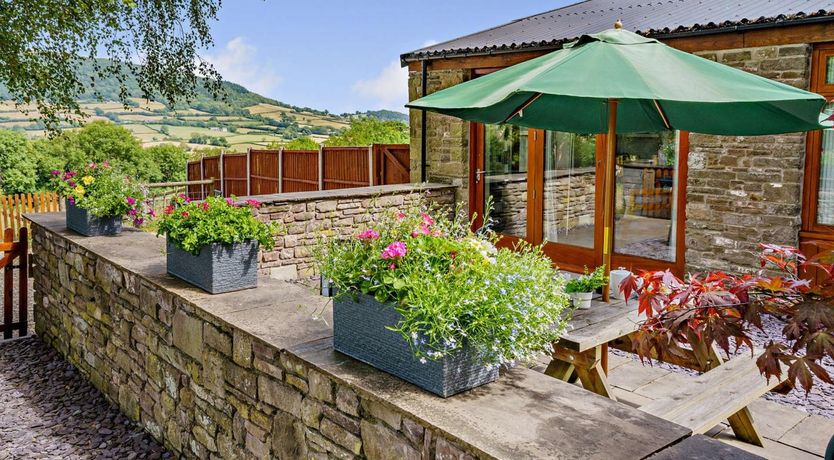 Photo of 1 Bed in Abergavenny