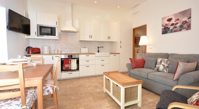 Photo of 1 Bed in Pantygelli