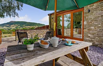 1 Bed in Abergavenny Holiday Cottage